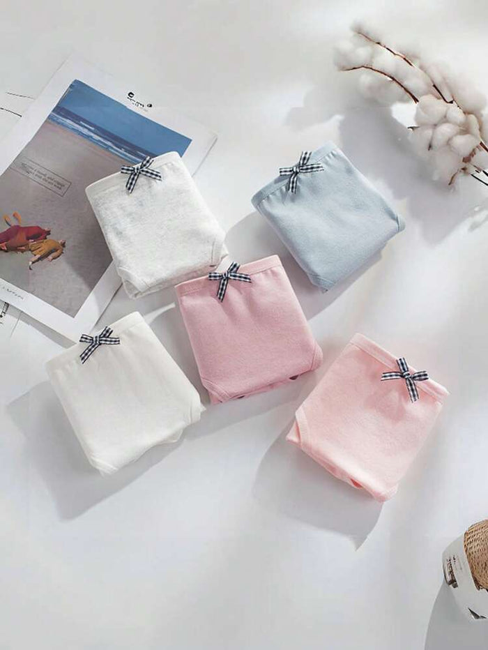 3-Piece Women’s Cotton Brief Panty Set – Soft Mid Rise Everyday Underwear with Random Color Selection