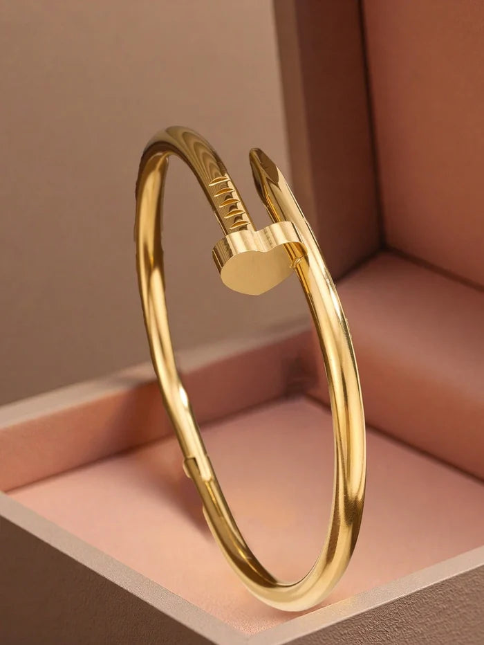 4 Piece Gold Tone Bangle Bracelet Set – Textured Nail and Crystal Detail Stackable Bracelets for Women