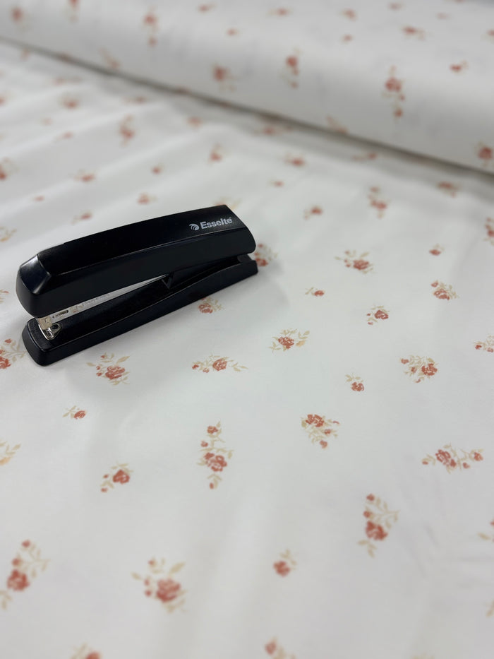 Mini Rose Jersey - 10 Meter - Family Fabrics B.V.