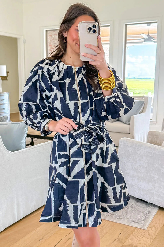Abstract Geometric Print Zip Front Tie Waist Shift Dress – Blue