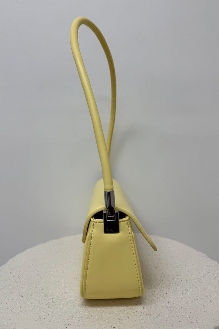 side-image