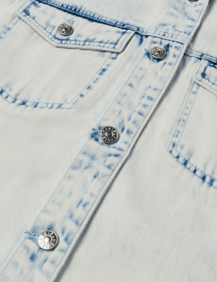 Bleach Washed Kamon Embroidery Fashion Fit Denim Jacket