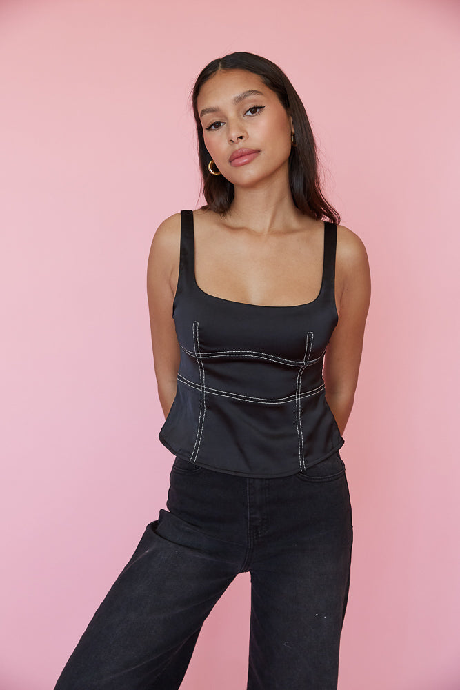 black and white contrast stitch tank top