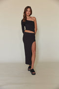 black ribbed high slit midi skirt for winter | trendy and sexy midi skirt