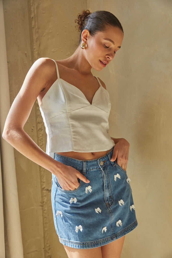 white linen spaghetti strap open back lace up cami tank top | summer tops 2024