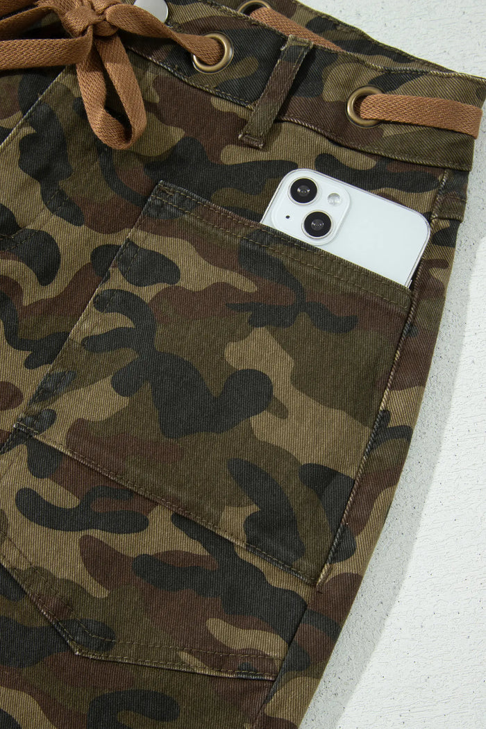 Camouflage Print Retro Grommet Tie Waist Loose Jeans – Multicolour