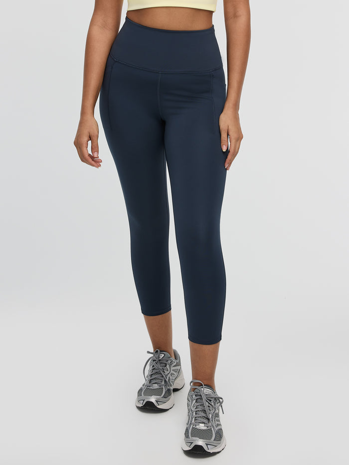 Capri Legging with Pockets - PULSE (R) Hyba