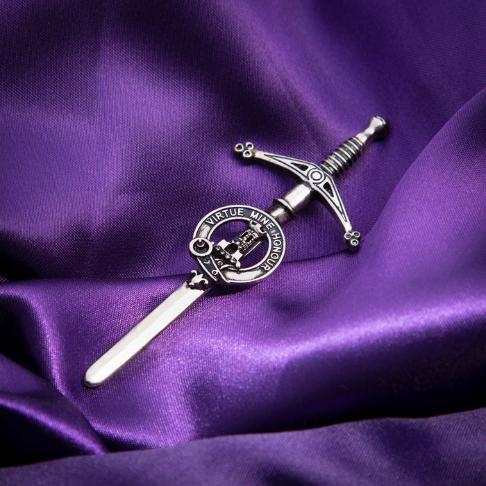 Clan Kilt Pin Maclean - Heritage Of Scotland - MACLEAN