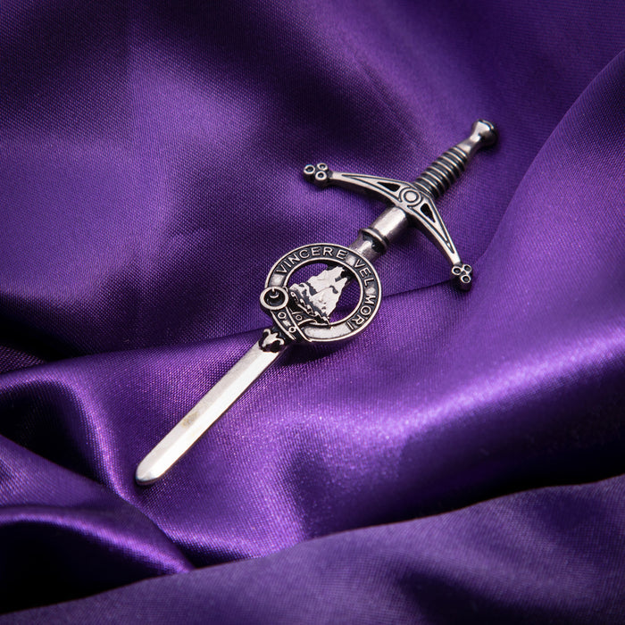 Clan Kilt Pin Macneil - Heritage Of Scotland - MACNEIL