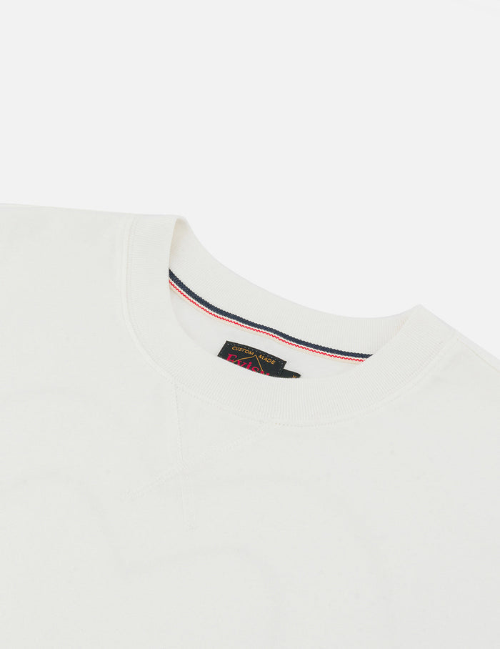 Daicock Embroidery Relax Fit T-shirt