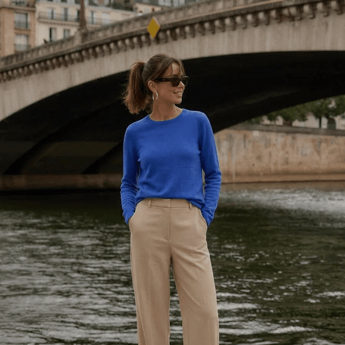 Dunedin Cashmere Women’s 100% Cashmere C-Neck Jumper – Cornflower - Heritage Of Scotland - XS