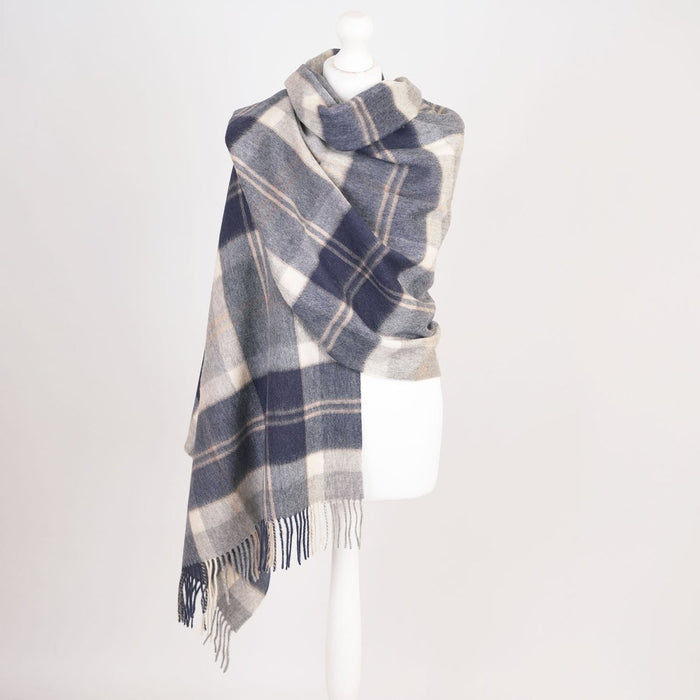 Edinburgh Lambswool Tartan Stole - Soft Luxury Check Wrap with Fringe - Bannockbane Silver - Heritage Of Scotland -