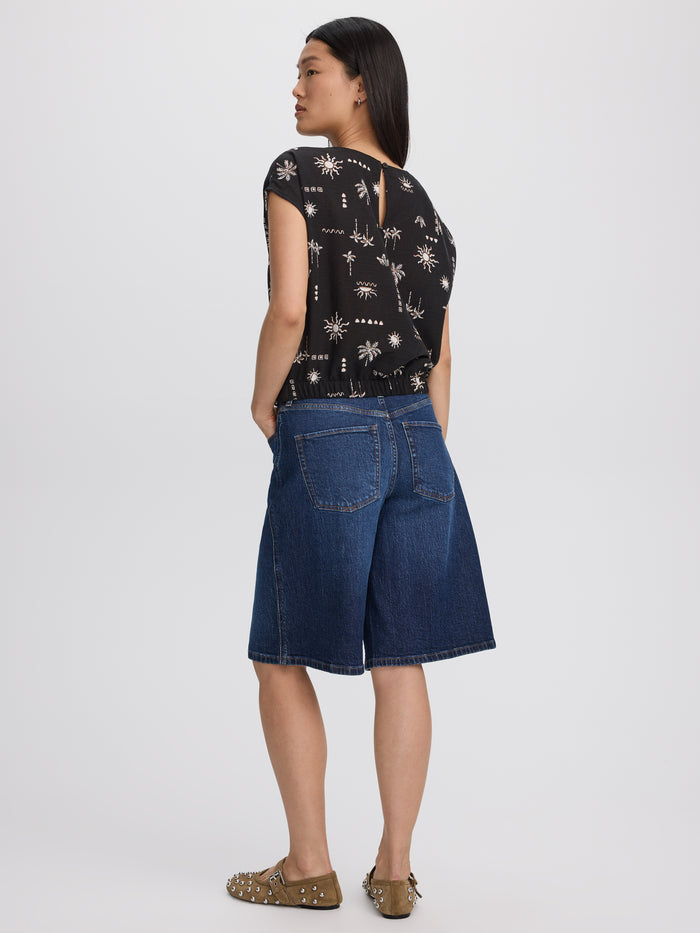 Extended-Sleeve Crew-Neck Blouse with Elasticated Hem