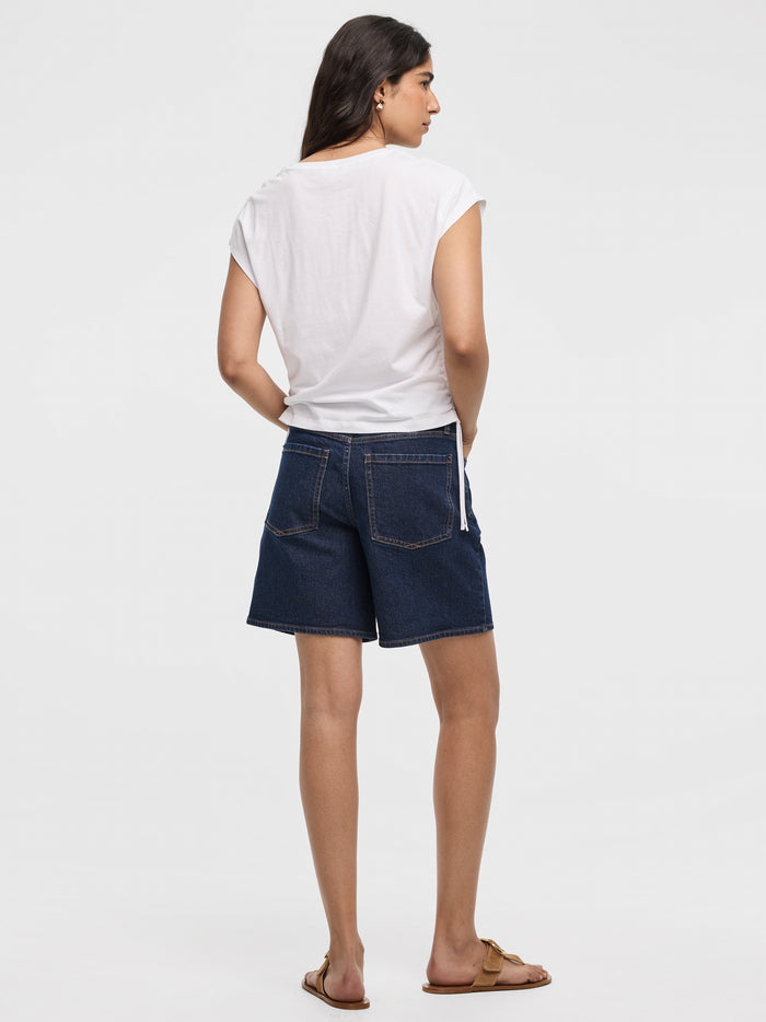 Extended-Sleeve Shirred Tee with Drawstrings