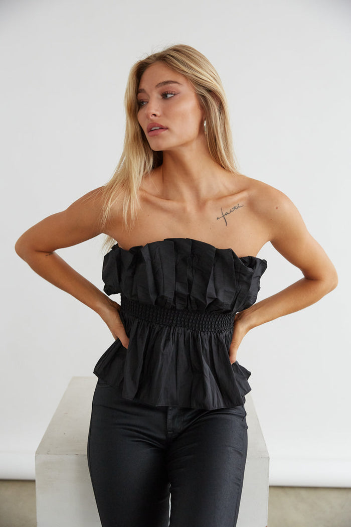 peplum top in black - what to wear on a date - romantic date night - date night outfits - date night
