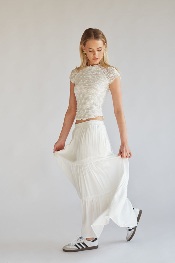 white low rise cotton maxi skirt | effortless outfit inspo