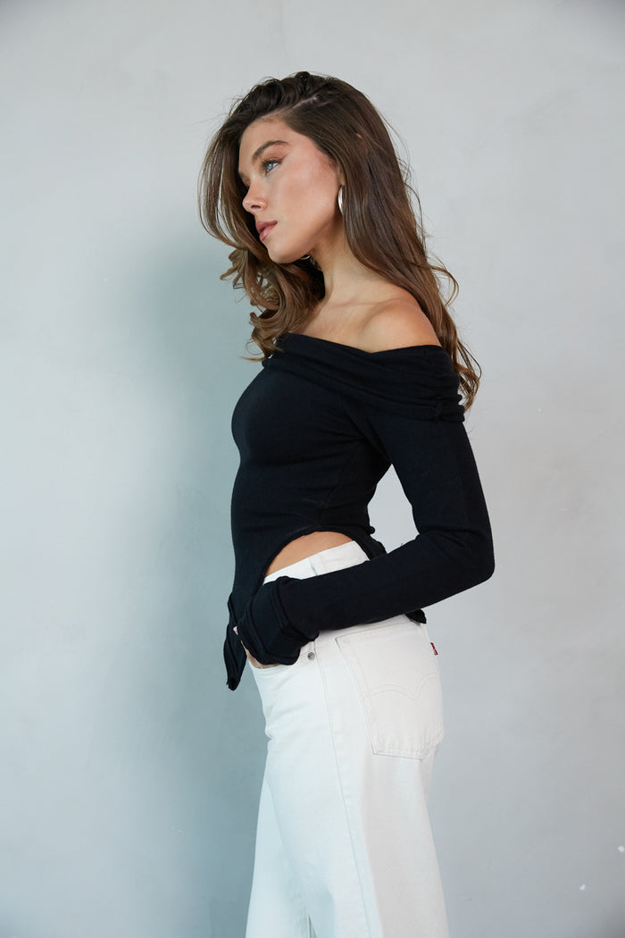 side-view | trendy winter outfit | winter must haves | unique going out top | holiday outfit |
