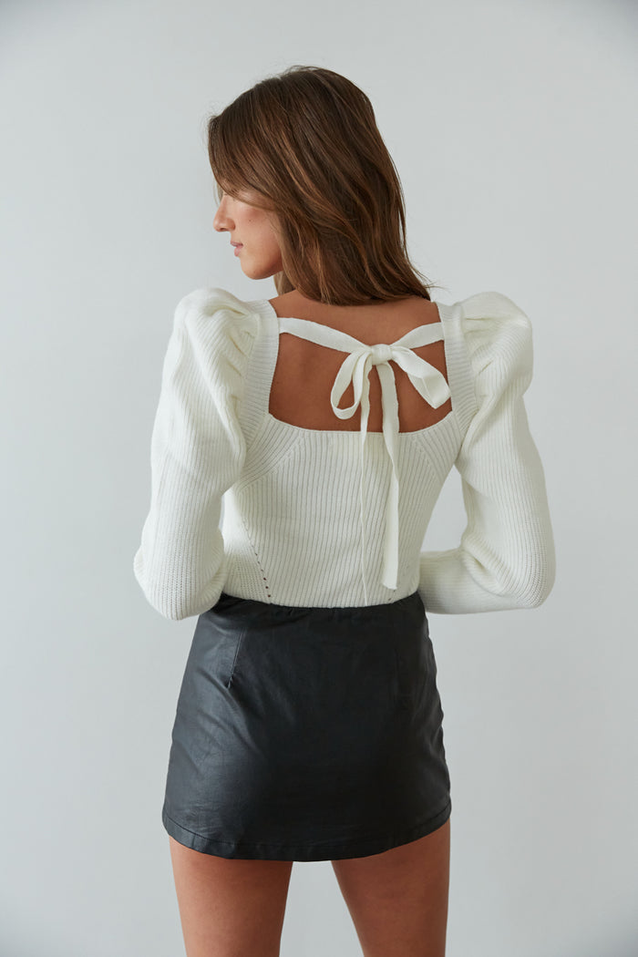 black mini skirt - vegan leather trendy fall outfit
