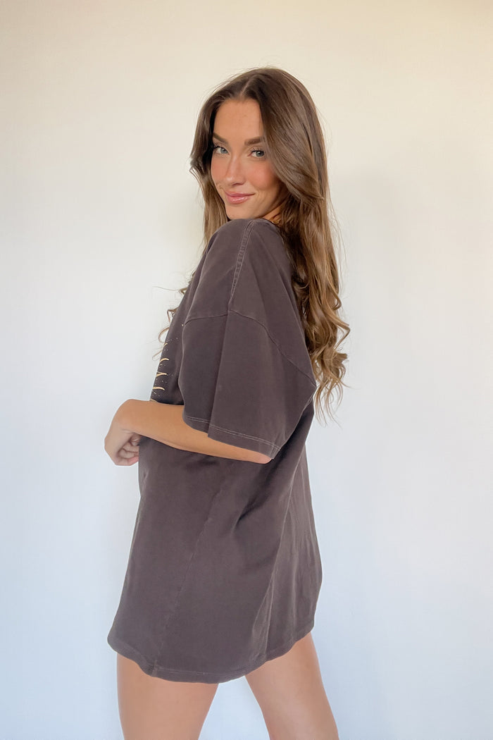 brown relaxed fit tee shirt