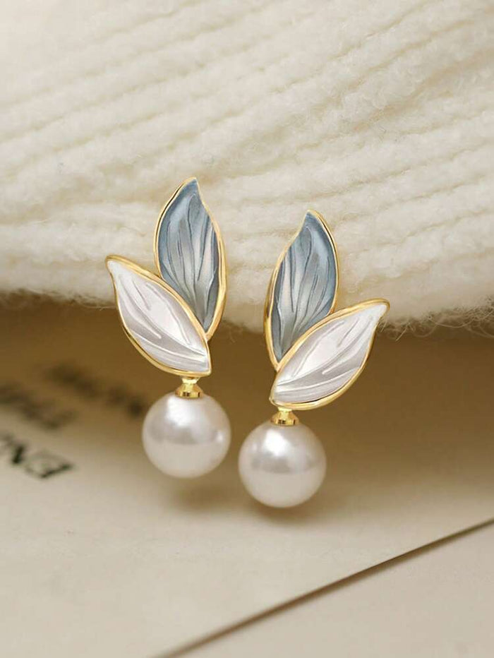 Leaf Pearl Drop Earrings – Gold Tone Elegant Floral Earrings for Women