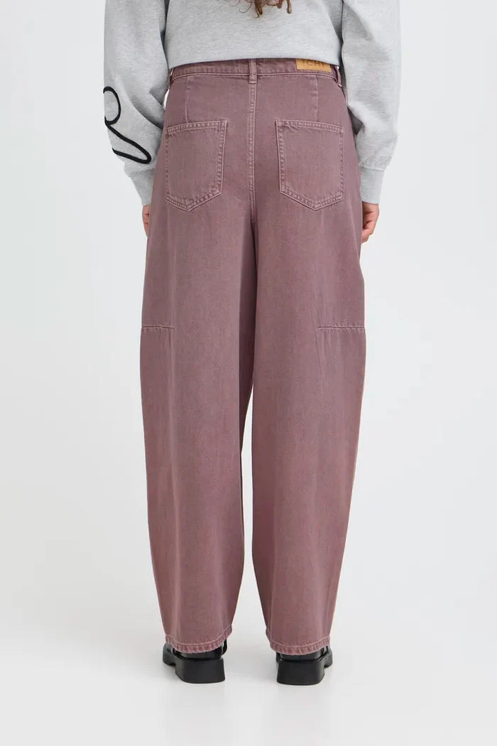 Leah Barrel Leg Jeans (Ruby Wine)