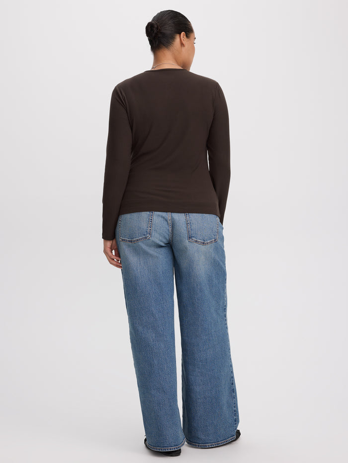 Long-Sleeve Crew-Neck Ribbed T-Shirt - R Essentials