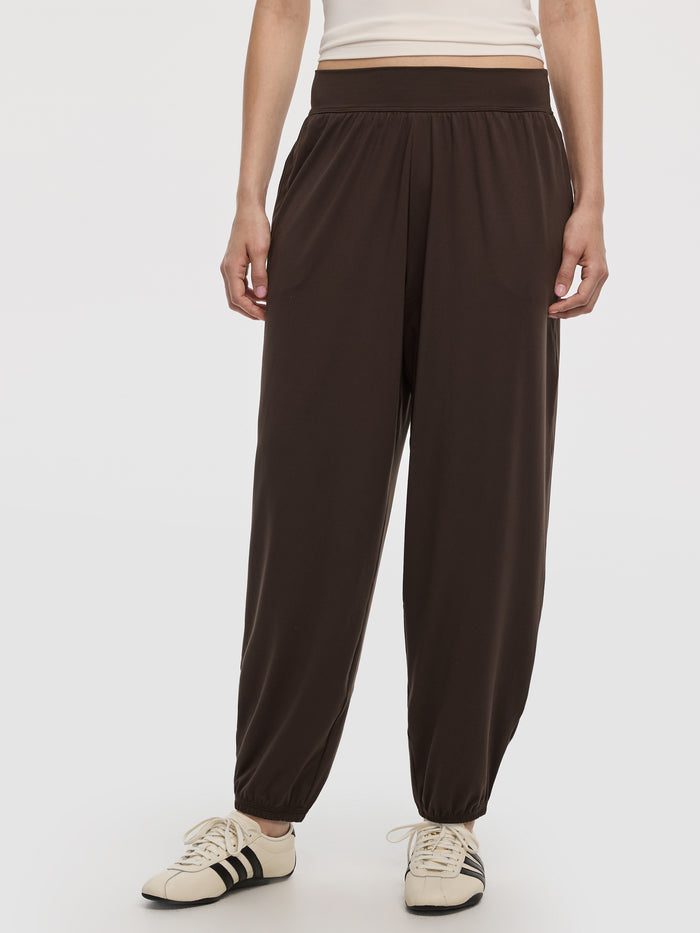 Loose Pull-On Pant - DRY-LUX (R) Hyba