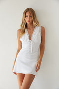 white-image | front view | white linen lace trim mini dress | summer mini dress boutique