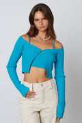 california in the fall outfits - bright blue sweater - beach cowboy aesthetic - surf cowgirl
