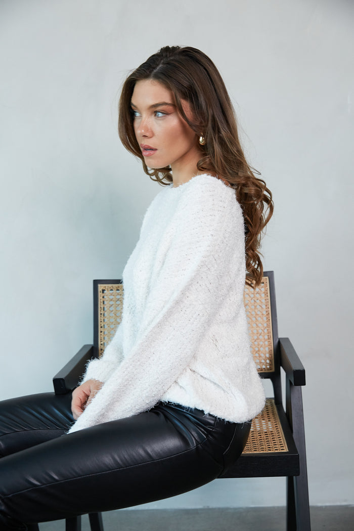 side-view | winter top | winter outfit inspo | casual winter day outfit | fuzzy sweater | comfy and cozy outfit