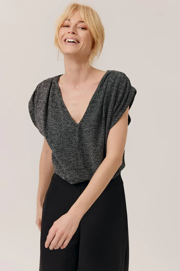 Paola Sleeveless Top (Silver)