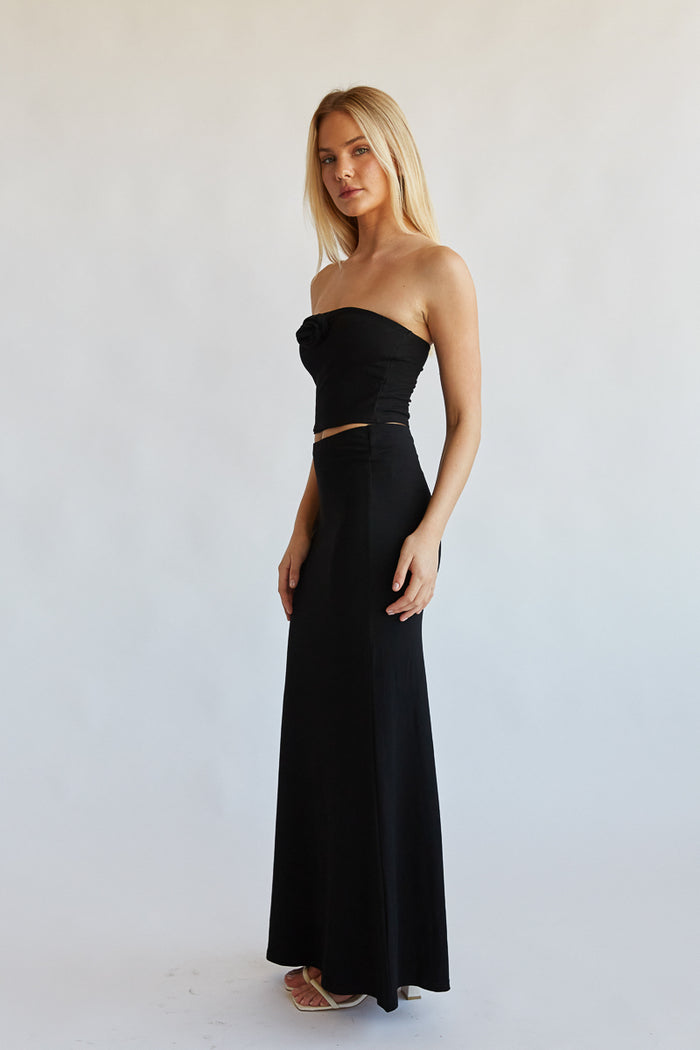 that girl style boutique - it girl black rosette matching set - fall outfit collection boutique