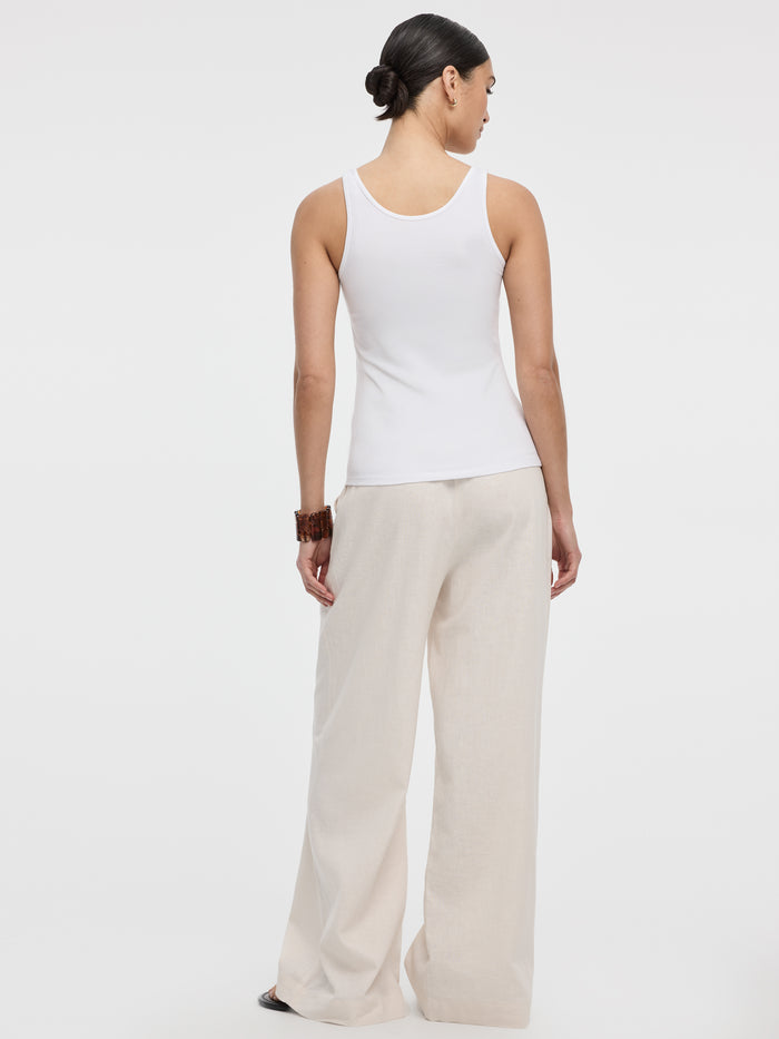 Scoop-Neck Tank Top - R Essentials