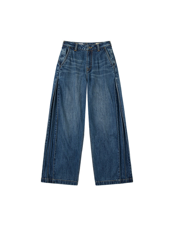 Seagull Embossed Fashion Fit Pleated Jeans