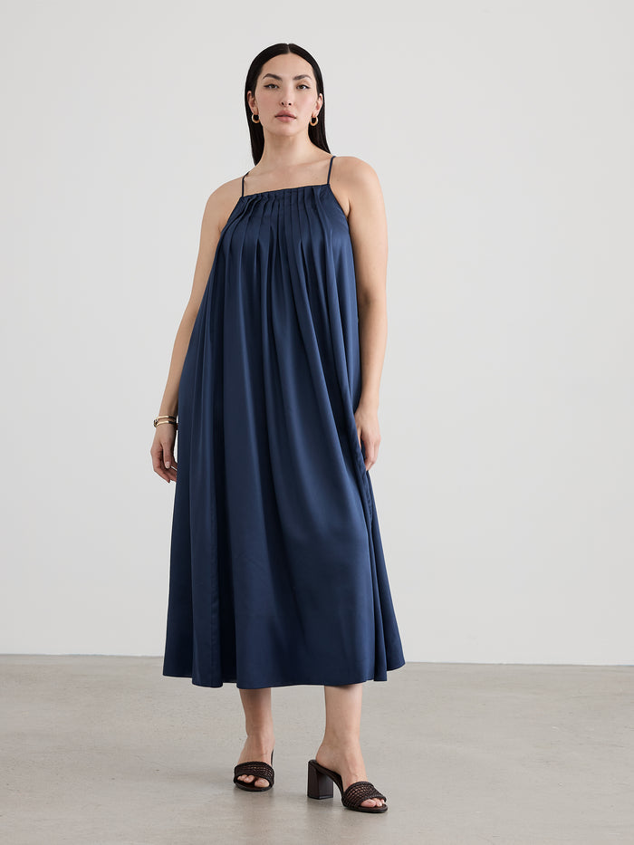 Sleeveless Square-Neck Maxi Dress