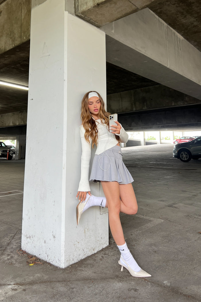 grey pleated mini skirt with detachable belt | school girl aesthetic mini skirt