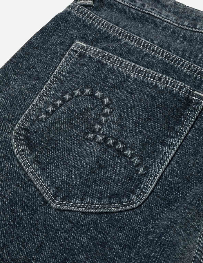 Washed Emboss Rivet Seagull Taper Fit Jeans #2017