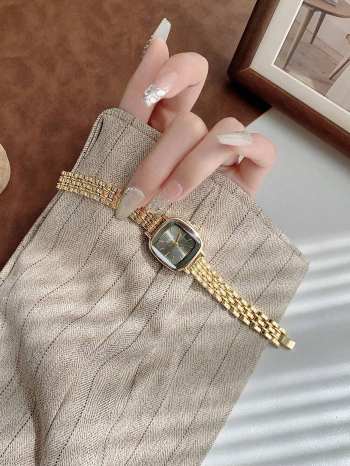 Women Classic Gold Watch – Square Dial Stainless Steel Bracelet