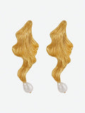 Women Gold Pearl Drop Earrings – Abstract Wave Design