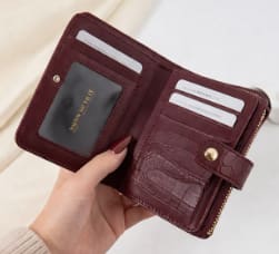 Women’s Burgundy Crocodile Pattern Mini Wallet – Elegant Small Zip Card Holder