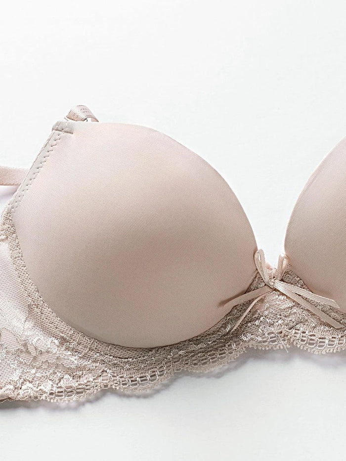 Women’s Nude Padded Lace Bra – Smooth Full Coverage Support Bra with Adjustable Straps for Everyday Wear