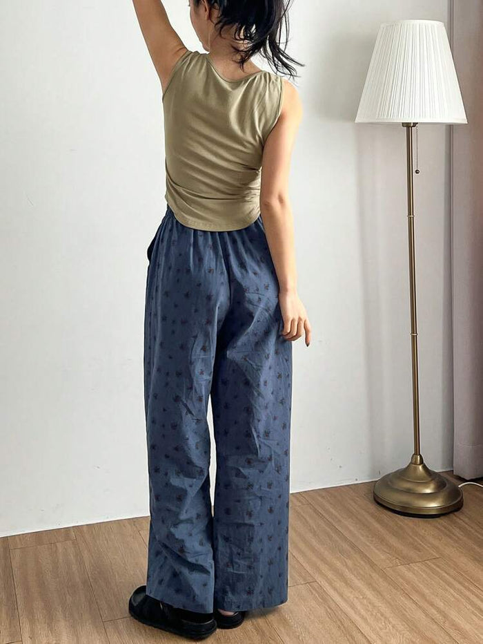 Women’s Olive Tank Top & Blue Floral Lounge Pants Set – Soft Casual Two Piece Pajama Set
